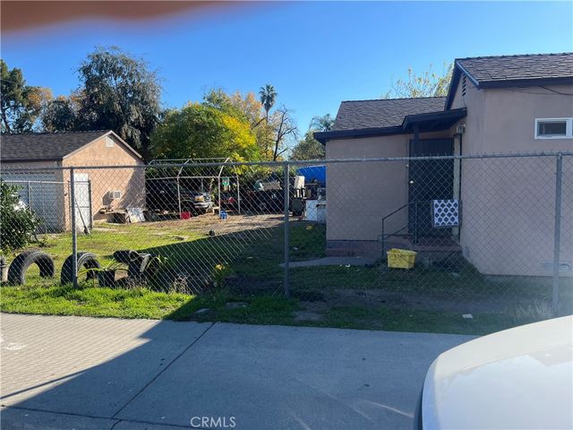 6909 Tippecanoe, San Bernardino, CA 92404