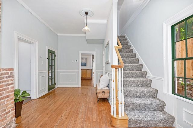 131 Race St, Grass Valley, CA 95945