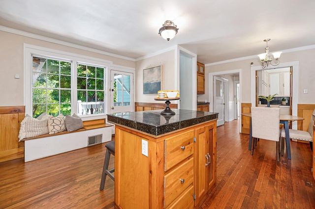 131 Race St, Grass Valley, CA 95945