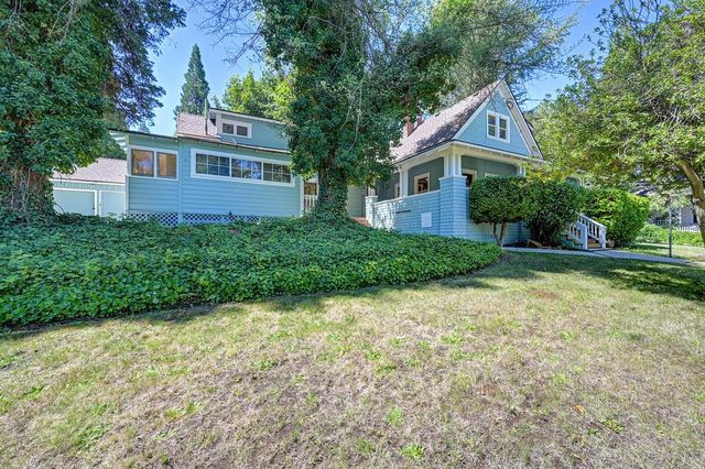 131 Race St, Grass Valley, CA 95945