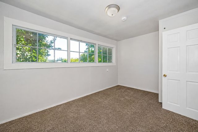 131 Race St, Grass Valley, CA 95945
