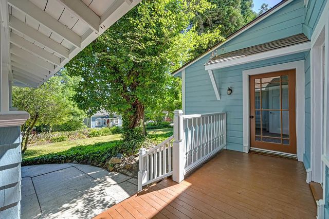 131 Race St, Grass Valley, CA 95945