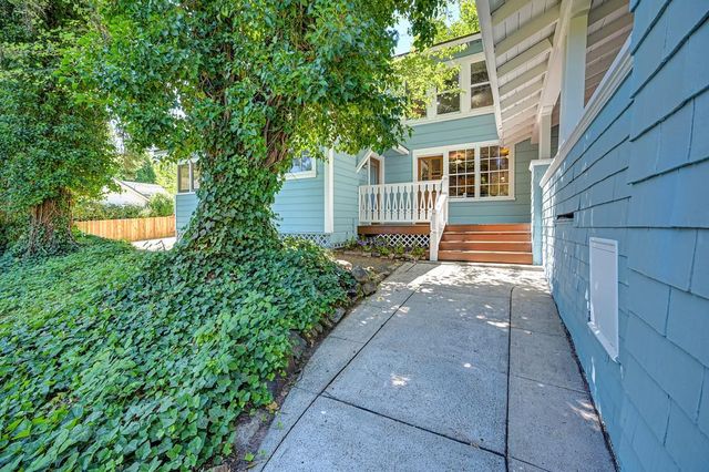 131 Race St, Grass Valley, CA 95945