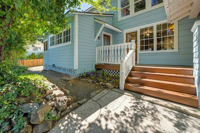 131 Race St, Grass Valley, CA 95945