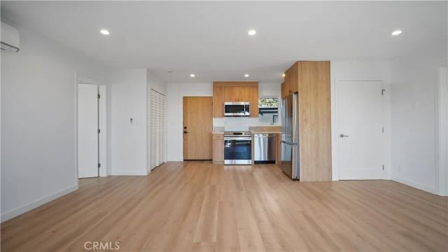 1105 N Coast HWY, Laguna Beach, CA 92651
