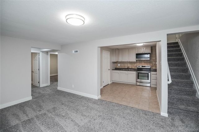 5553 Yost Court, Denver, CO 80239