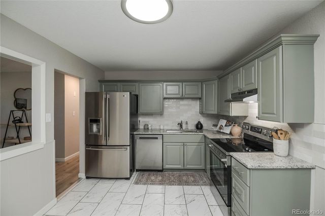 5553 Yost Court, Denver, CO 80239