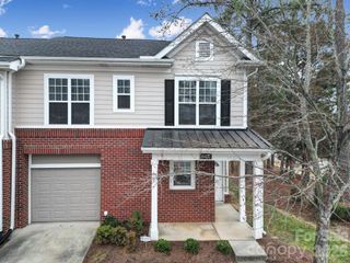 15437 Coventry Court Lane, Charlotte, NC 28277