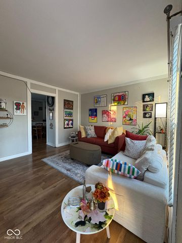 8318 E 41st Street, Indianapolis, IN 46226