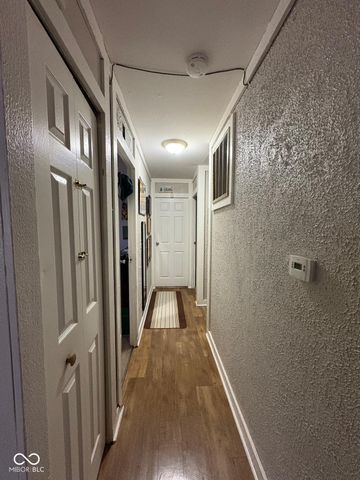 8318 E 41st Street, Indianapolis, IN 46226