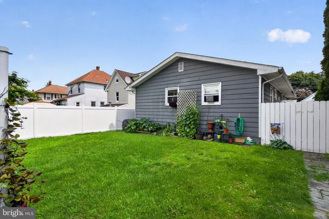 43 NORTHSIDE AVE, South River, NJ 08882