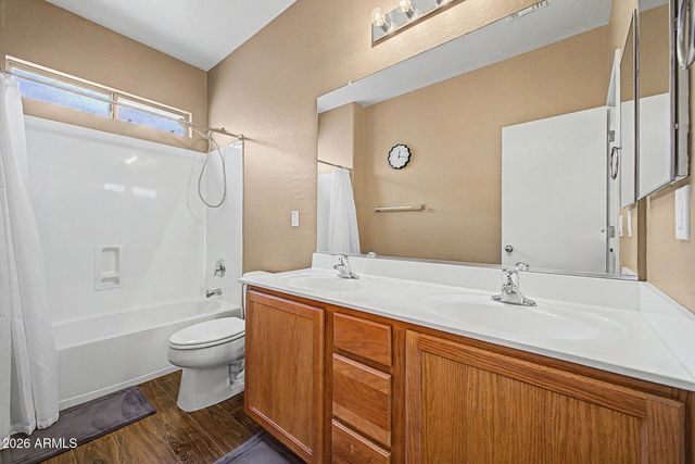 4390 E VELASCO Street, San Tan Valley, AZ 85140