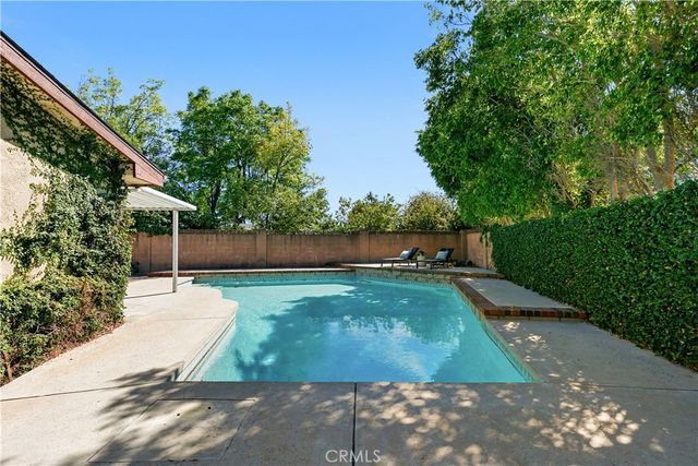 23732 Gerrad Way, West Hills, CA 91307