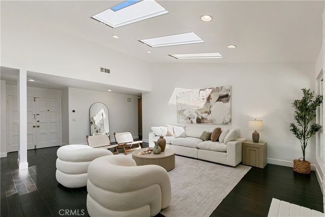 23732 Gerrad Way, West Hills, CA 91307