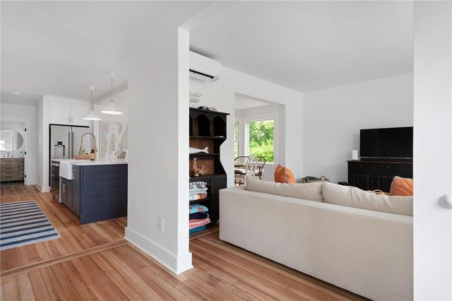 69 Connection Street, Newport, RI 02840