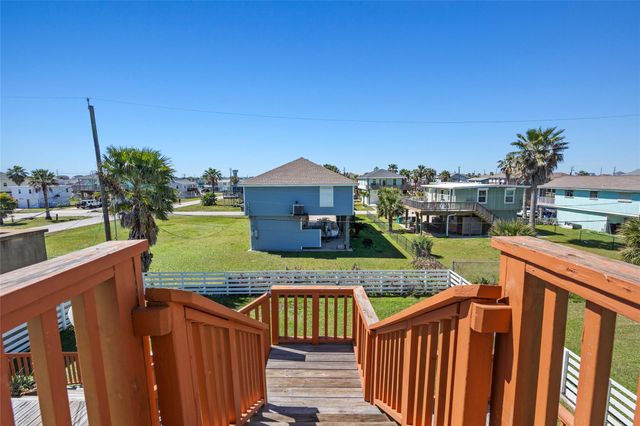 4034 Reeves Drive, Galveston, TX 77554