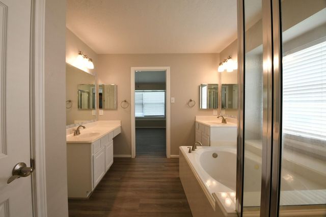 20939 Jessica Rose Lane, Spring, TX 77379