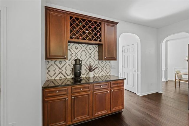 137 Farm Valley Drive, Canton, GA 30115