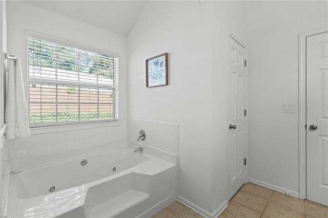 137 Farm Valley Drive, Canton, GA 30115
