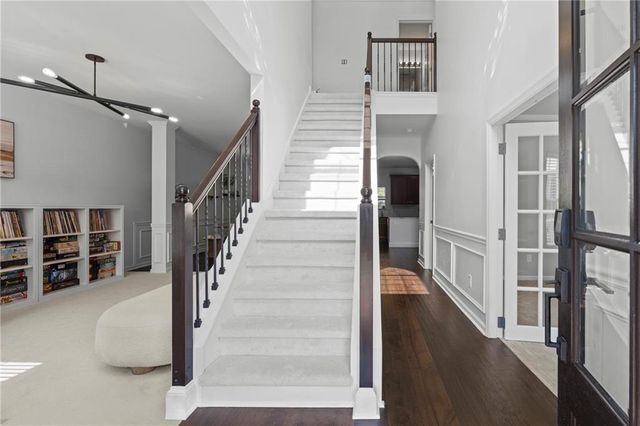 137 Farm Valley Drive, Canton, GA 30115