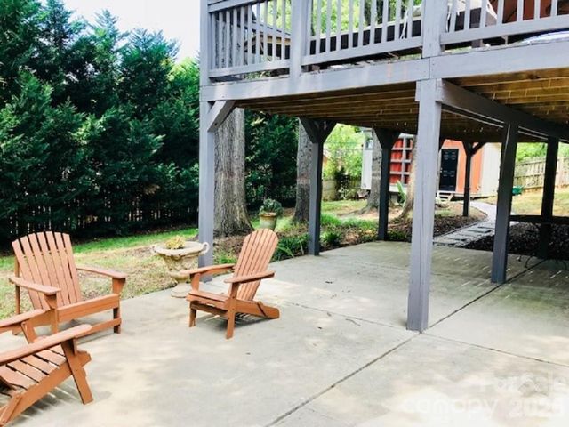 1140 Bevis Drive, Charlotte, NC 28209