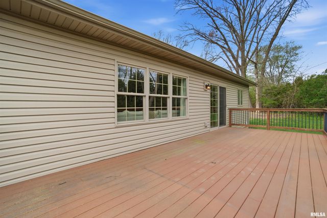 2717 W Woods Edge Drive, Peoria, IL 61614