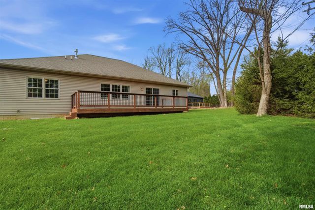 2717 W Woods Edge Drive, Peoria, IL 61614