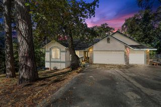6584 Green Leaf Ln, Foresthill, CA 95631