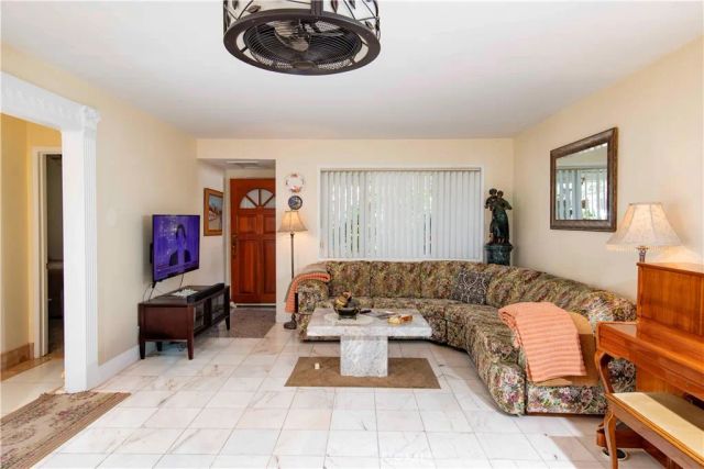 714 Brossard Drive, Thousand Oaks, CA 91360