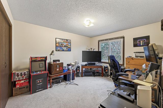 5531 Maryland Avenue N, New Hope, MN 55428