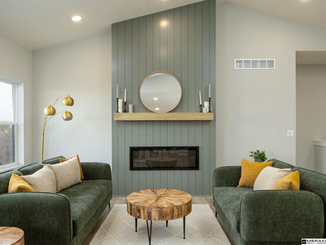 11658 S 124th Avenue, Papillion, NE 68048