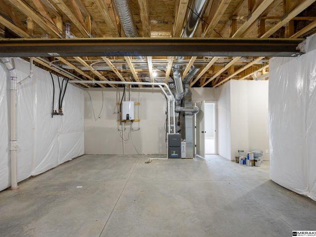 11658 S 124th Avenue, Papillion, NE 68048