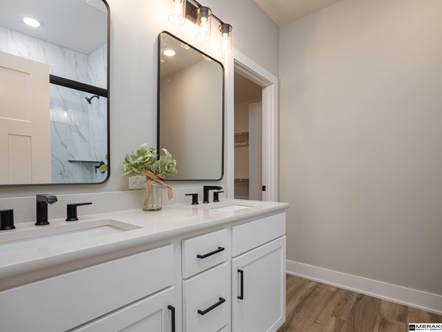 11658 S 124th Avenue, Papillion, NE 68048