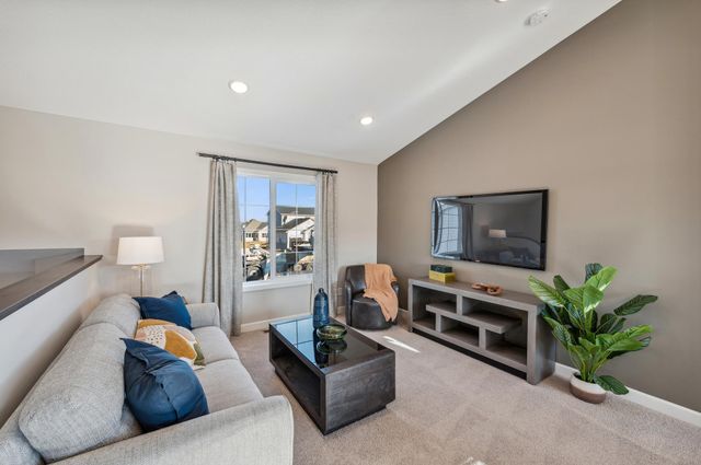 807 Walnut Grove Lane, Hanover, MN 55341