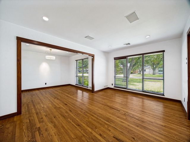 5938 Willow Lane, Dallas, TX 75230