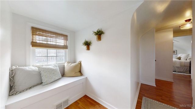 221 Briarhurst Drive, Tonawanda, NY 14150