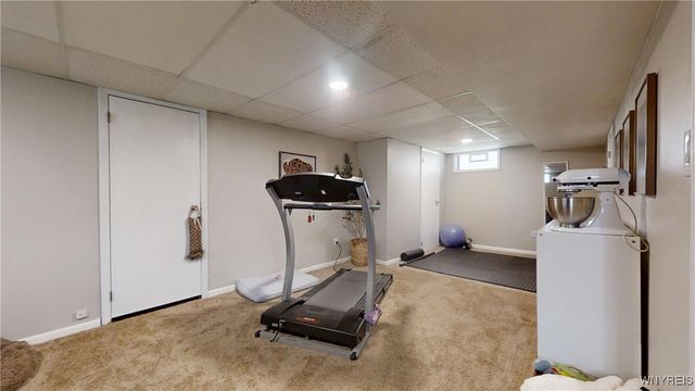 221 Briarhurst Drive, Tonawanda, NY 14150