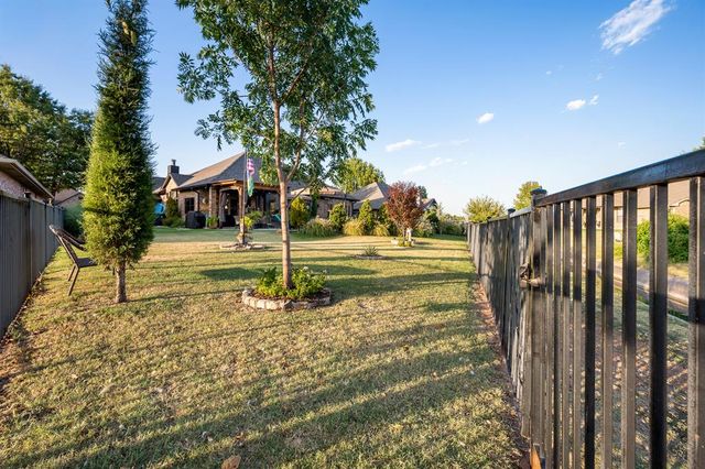 8204 NW 69th Street, Oklahoma City, OK 73132