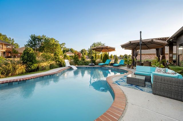 8204 NW 69th Street, Oklahoma City, OK 73132