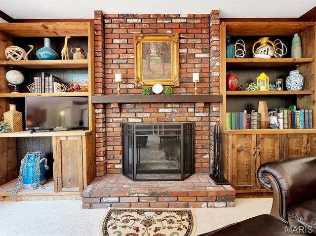 101 Strecker Road, Ellisville, MO 63011