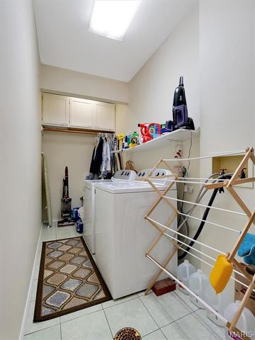 101 Strecker Road, Ellisville, MO 63011