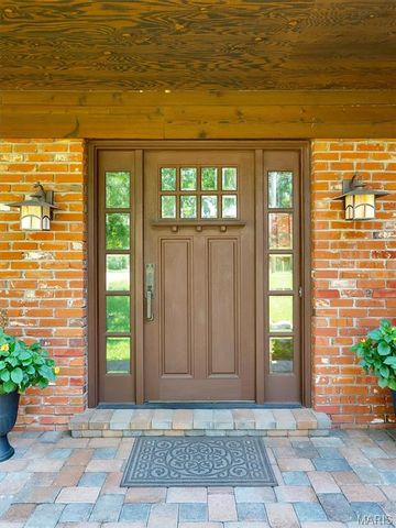 101 Strecker Road, Ellisville, MO 63011
