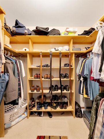 101 Strecker Road, Ellisville, MO 63011