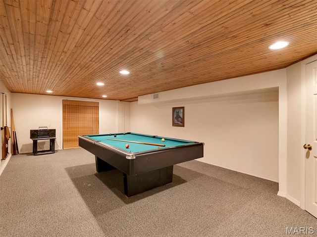 101 Strecker Road, Ellisville, MO 63011