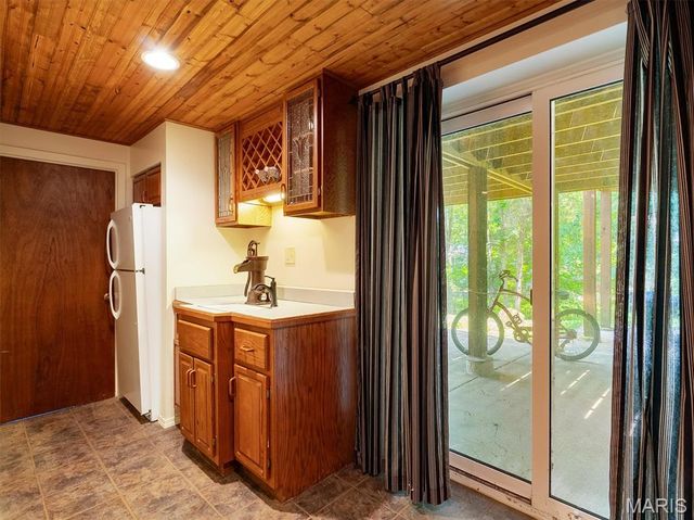 101 Strecker Road, Ellisville, MO 63011