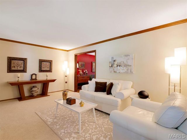 101 Strecker Road, Ellisville, MO 63011