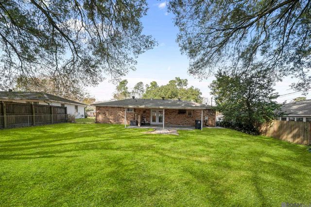 522 Wylie Dr, Baton Rouge, LA 70808