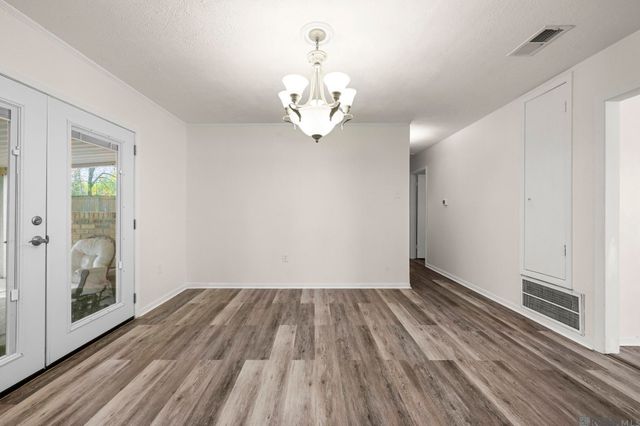 522 Wylie Dr, Baton Rouge, LA 70808