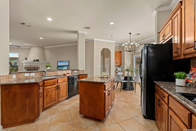 2035 Milan, San Antonio, TX 78258