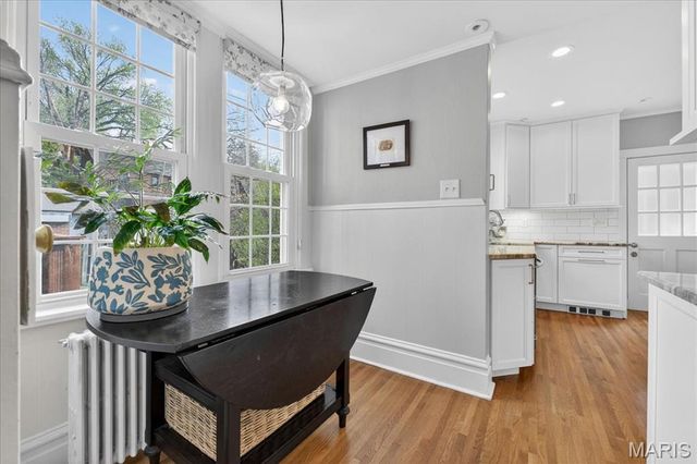 7487 Kingsbury Boulevard, University City, MO 63130